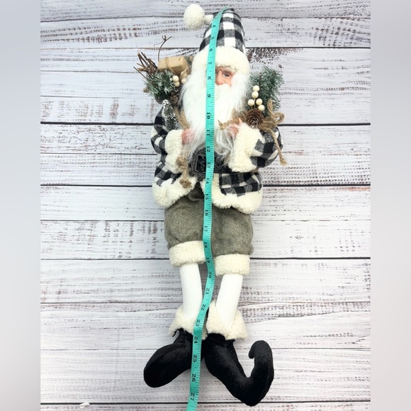 Santa Clause Holiday Christmas Decor Checkered Santa Black and White Decoration - Picture 9 of 9